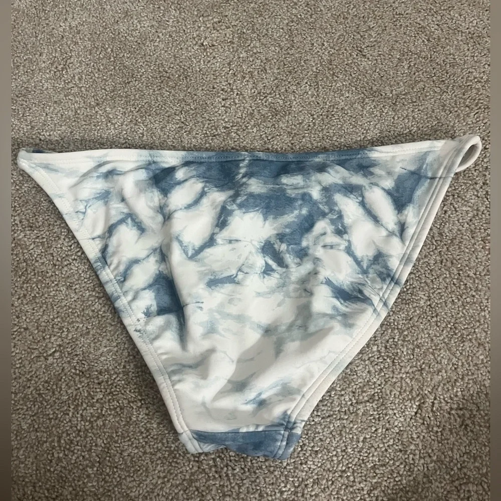 Target bikini bottoms - Picture 3 of 3